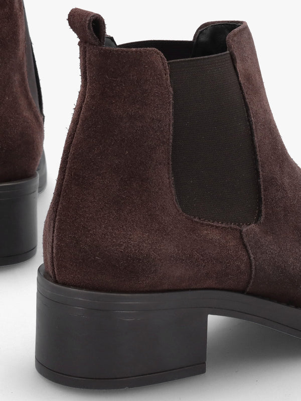 Brown Suede Block Heel Chelsea Boots