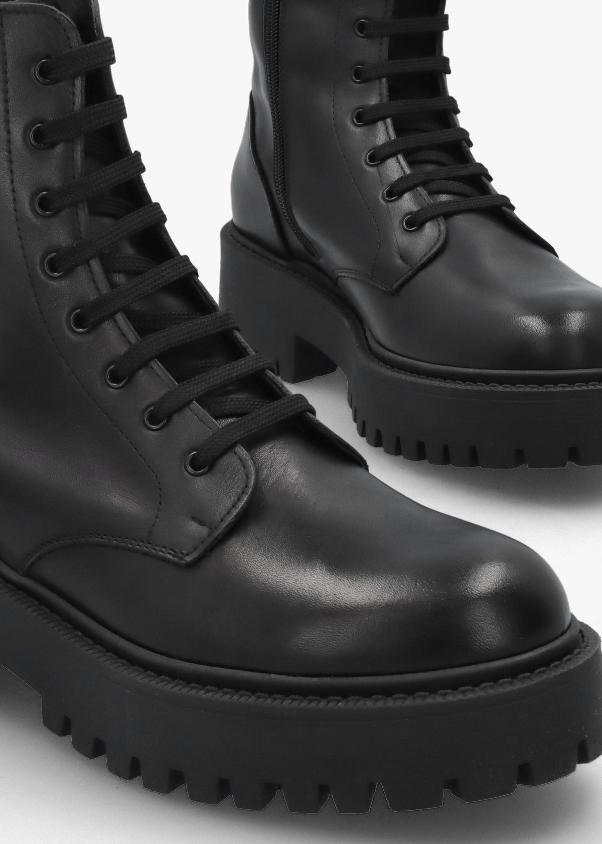 Black Leather Lace Up Chunky Ankle Boots