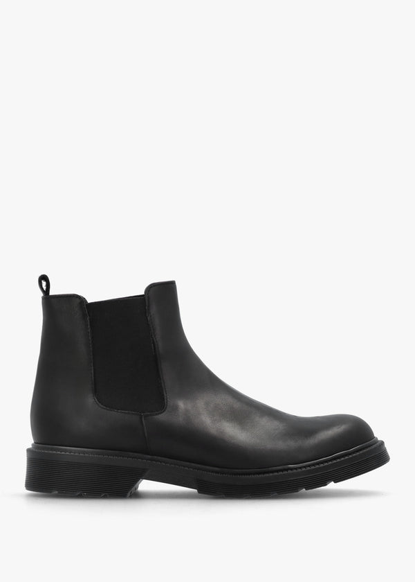 Black Leather Low Chelsea Boots