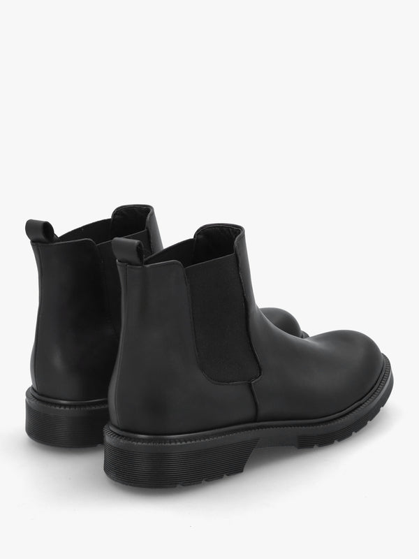 Black Leather Low Chelsea Boots
