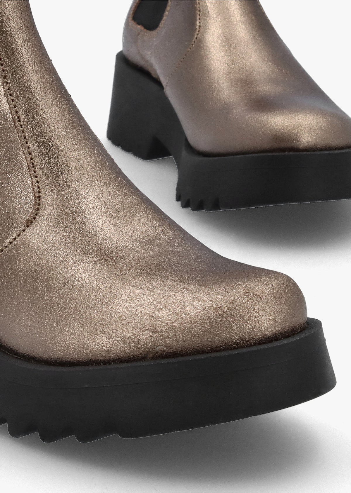Medi Gold Leather Chunky Chelsea Boots