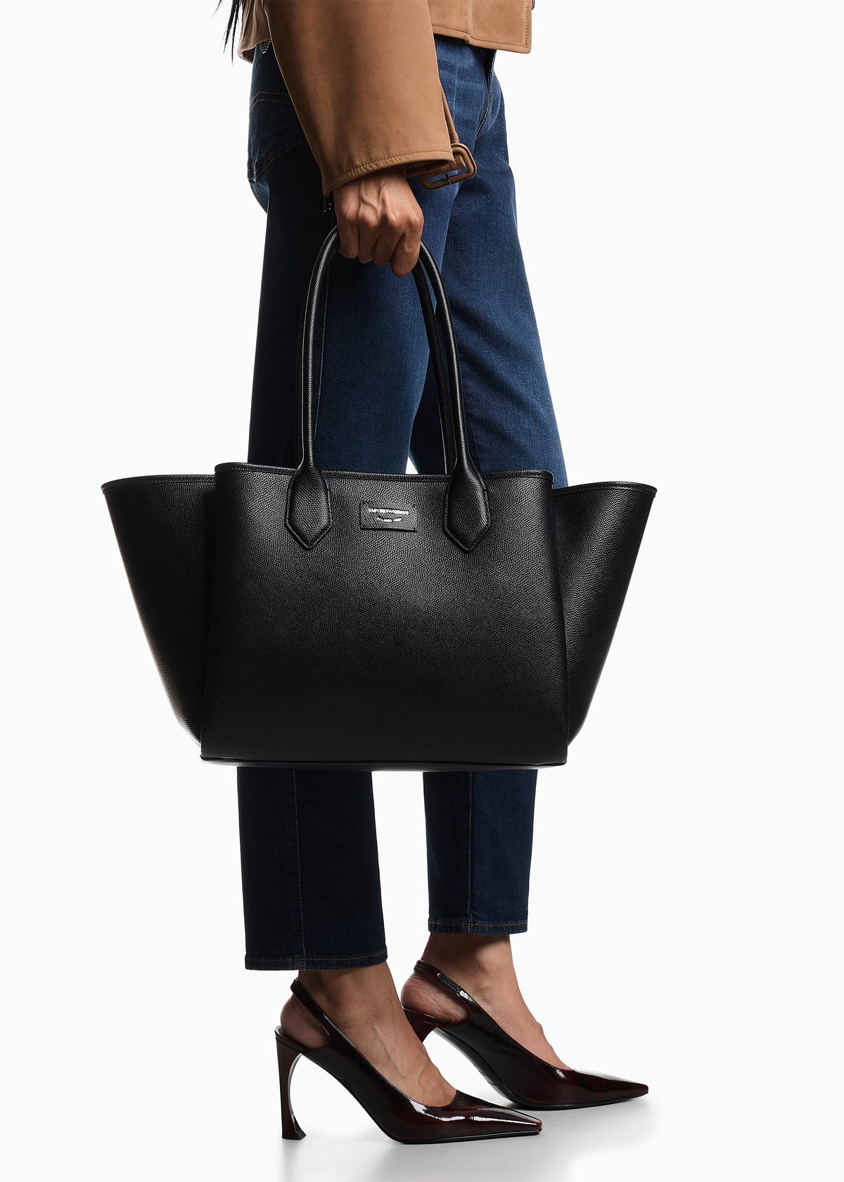 Grana Black Leather Winged Shopper Bag