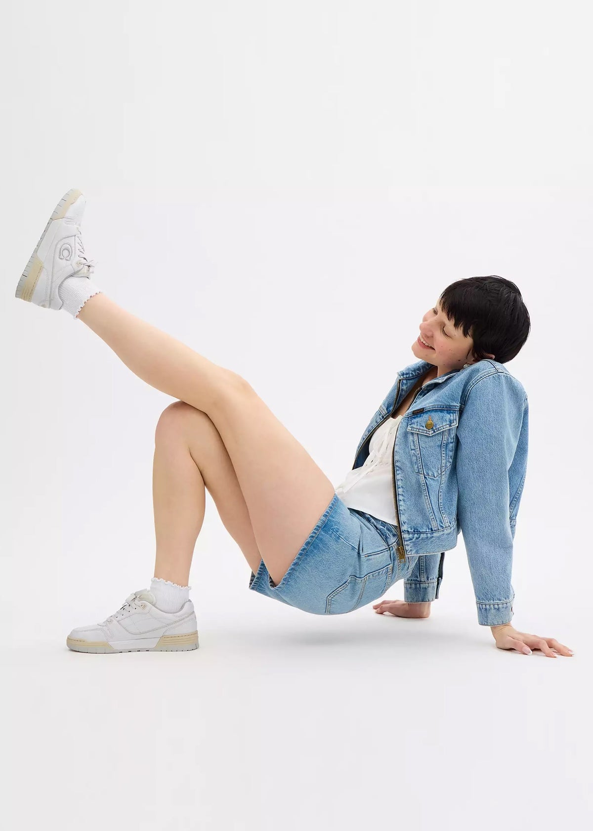 Soho Optic White Leather Trainers