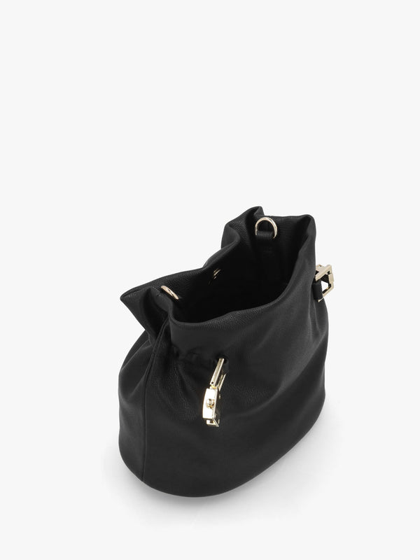 Fedora Nero Rouched Bucket Bag