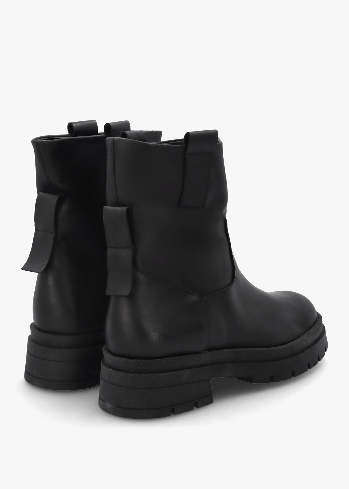 Black Leather Pull On Chunky Ankle Boots