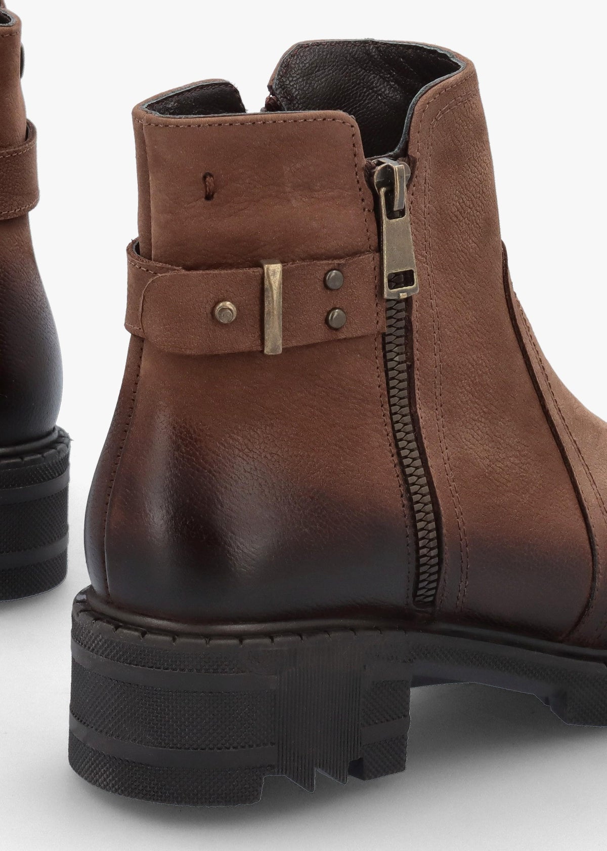 Voluptas Tan Nubuck Ankle Boots