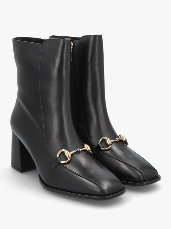 Prim Black Leather Snaffle Block Heel Ankle Boots