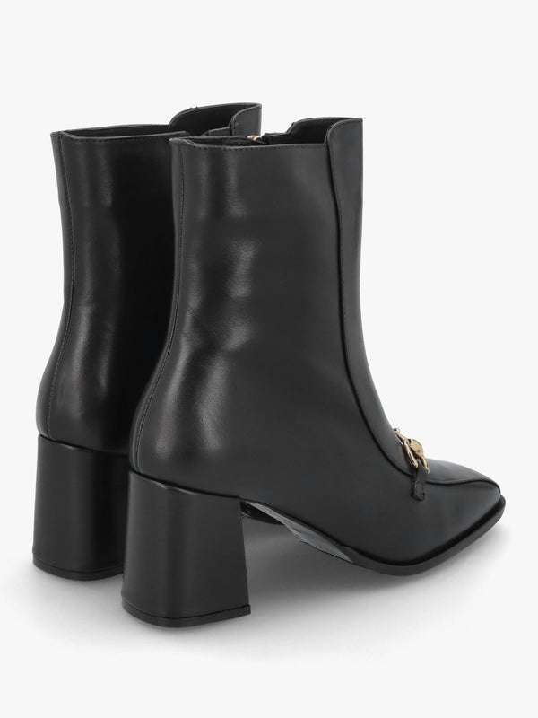 Prim Black Leather Snaffle Block Heel Ankle Boots