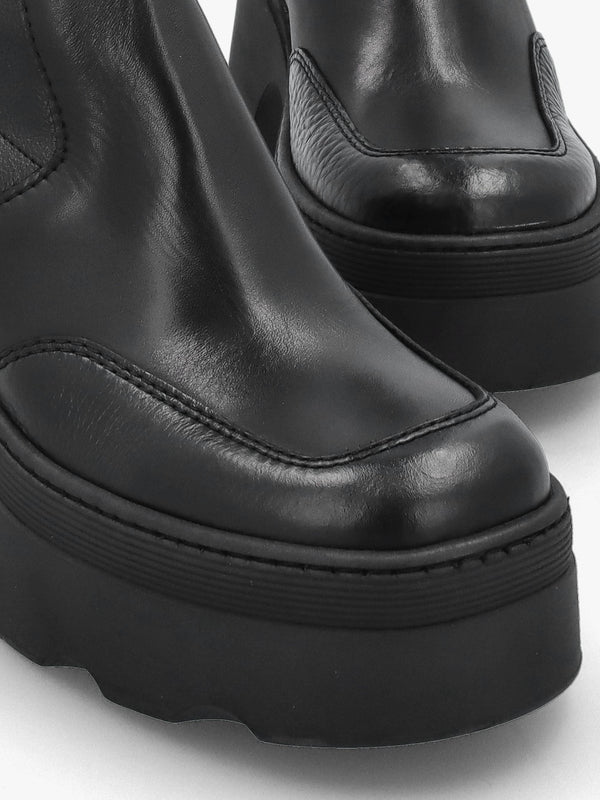 Deandra Off Black Leather Chunky Calf Boots