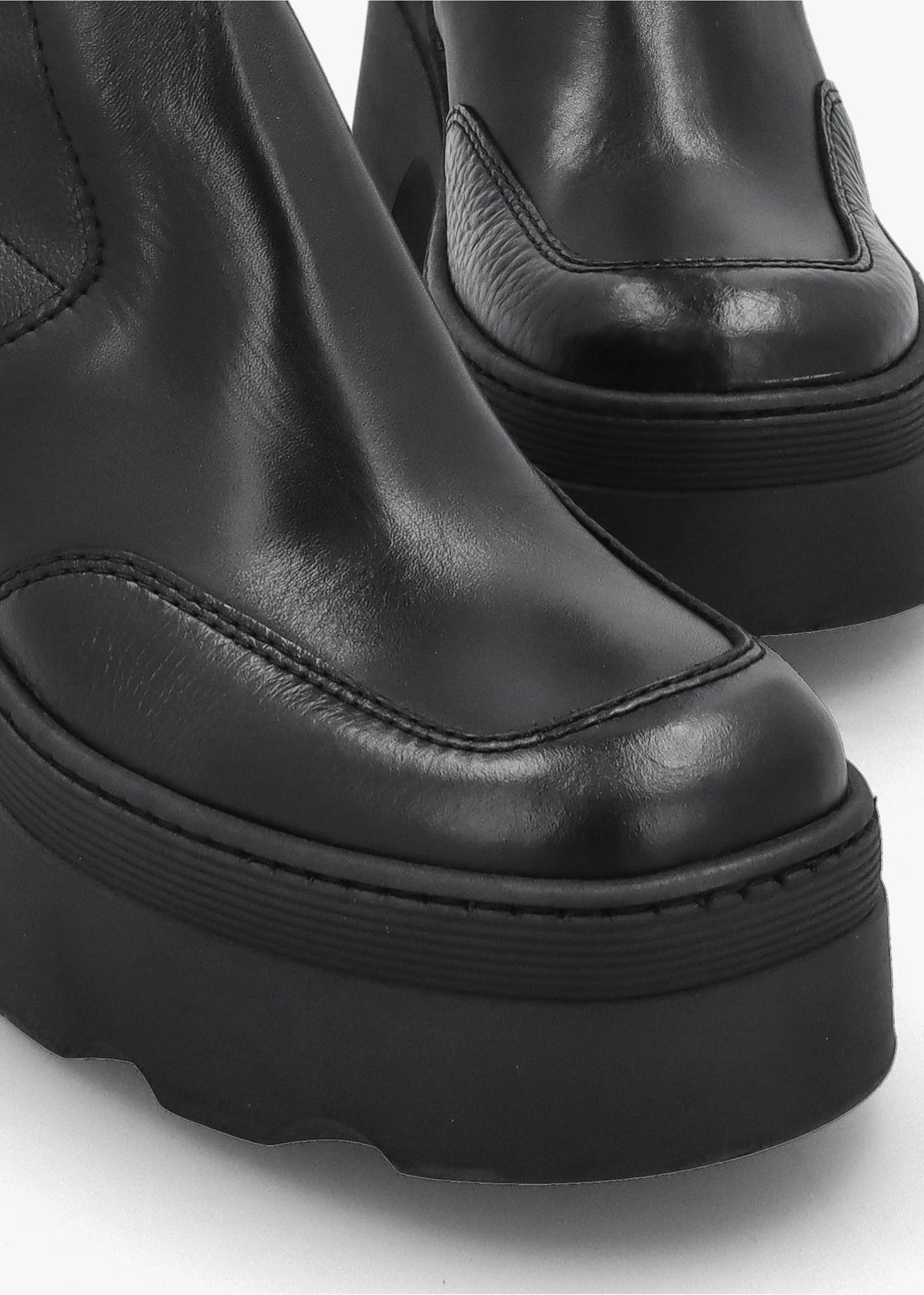 Deandra Off Black Leather Chunky Calf Boots