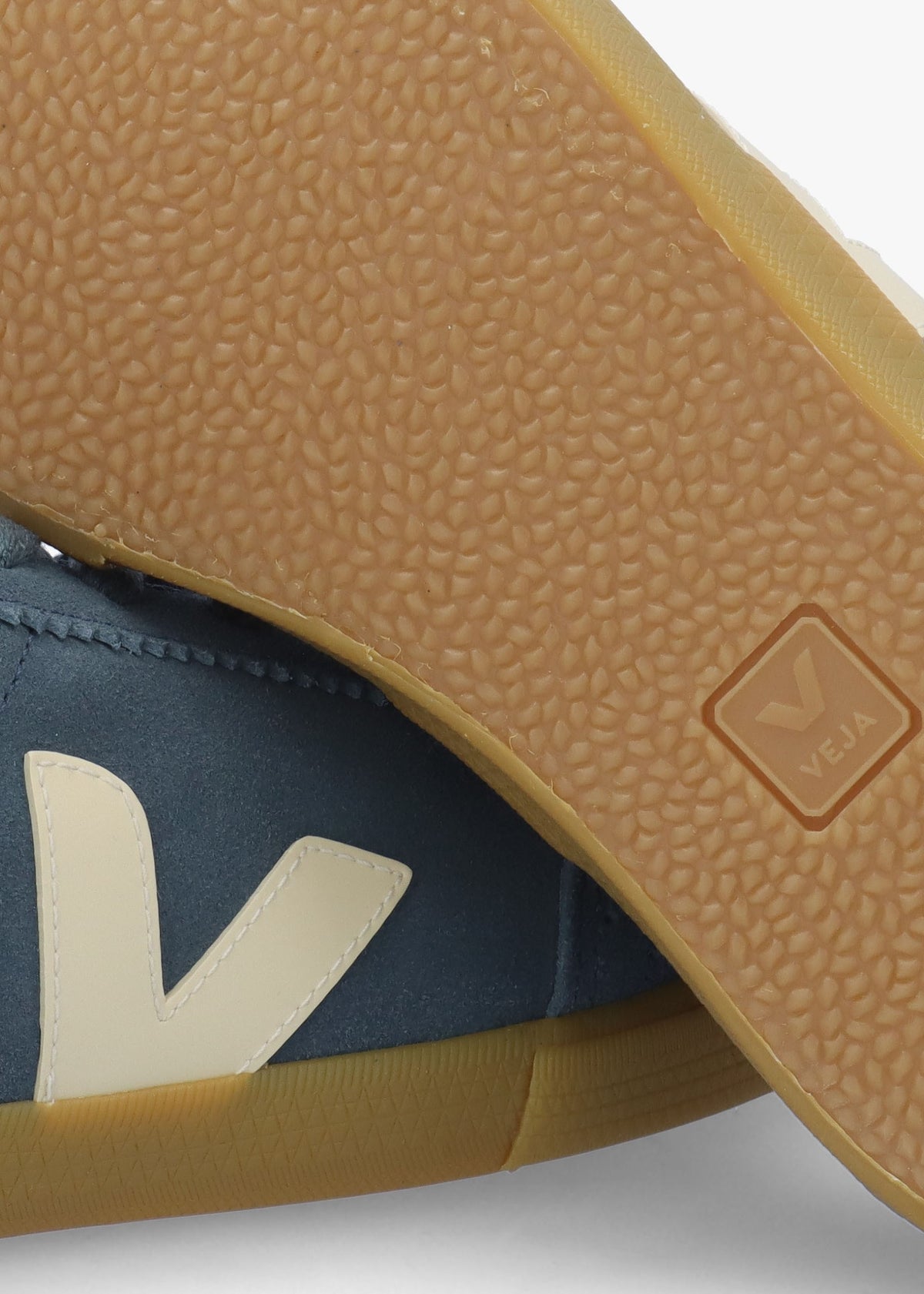 Women's Volley O.T Suede California Pierre Natural Trainers