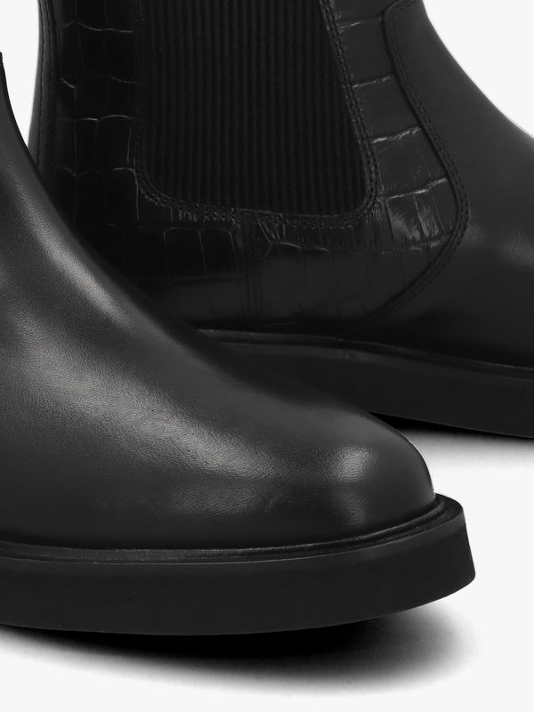 Delfina Black Leather Chelsea Boots