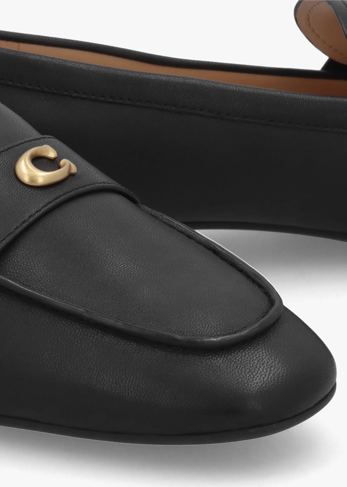 Sculpted C Black Leather Loafers