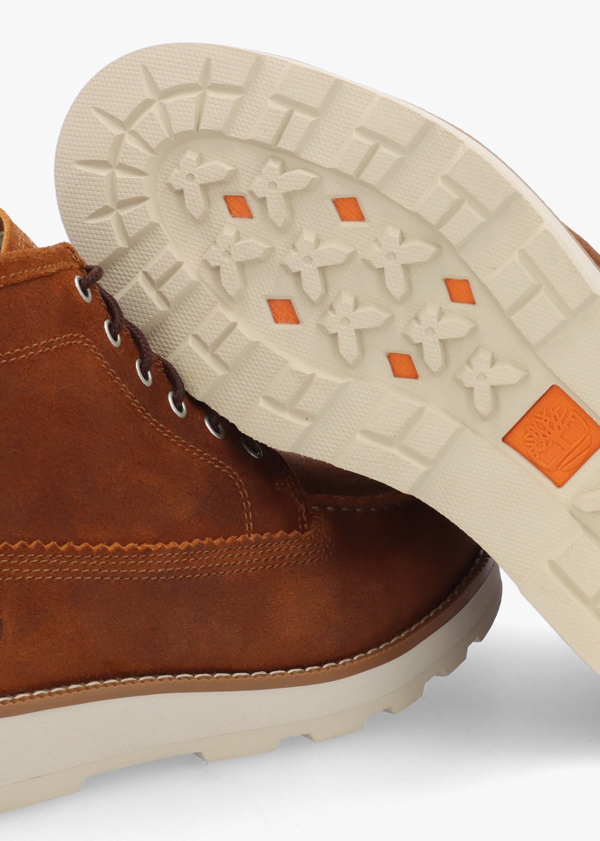 Men's Britton Mills Rust Suede Mid Lace Chukka Boots