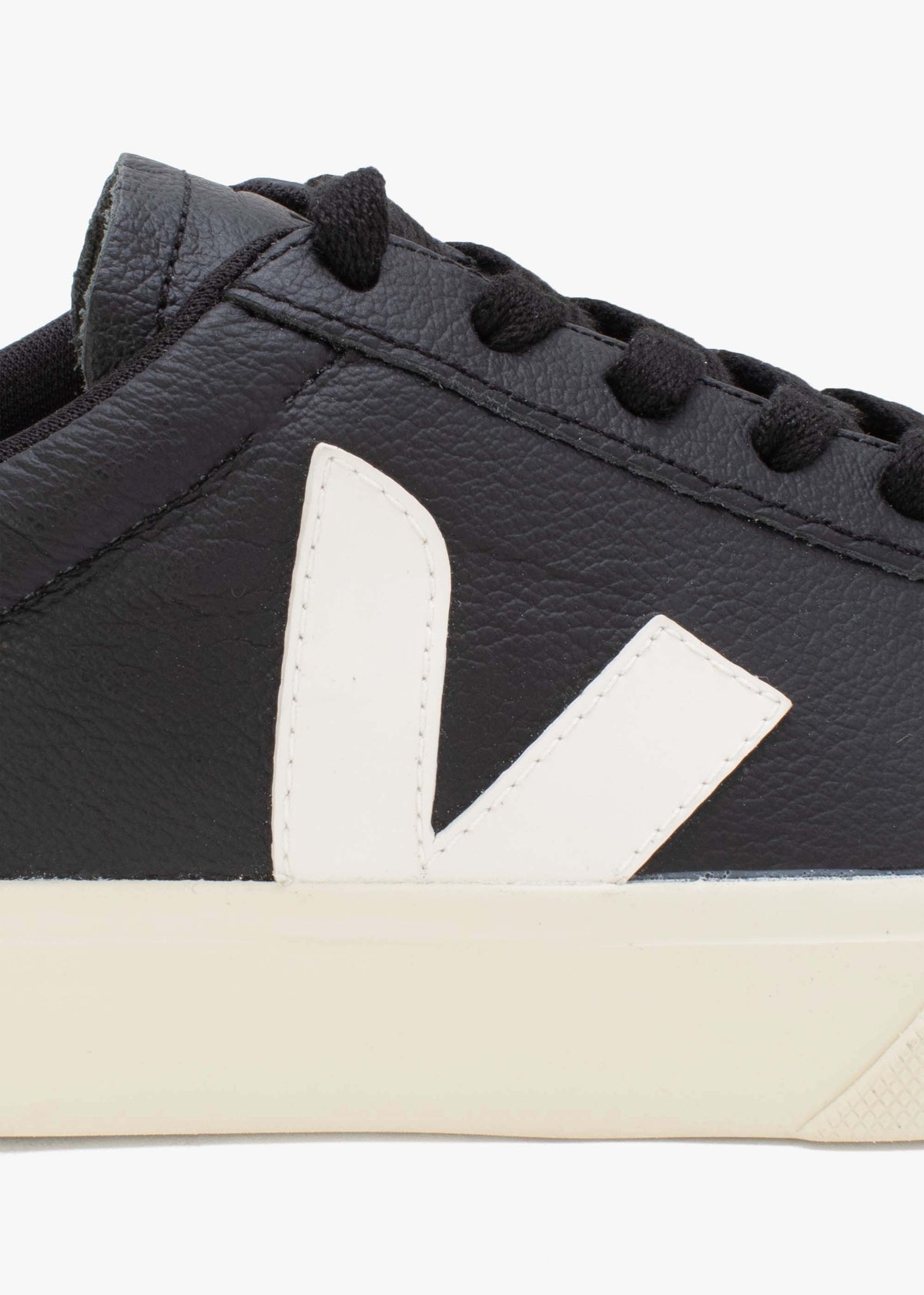 Campo Chromefree Leather Black White Trainers