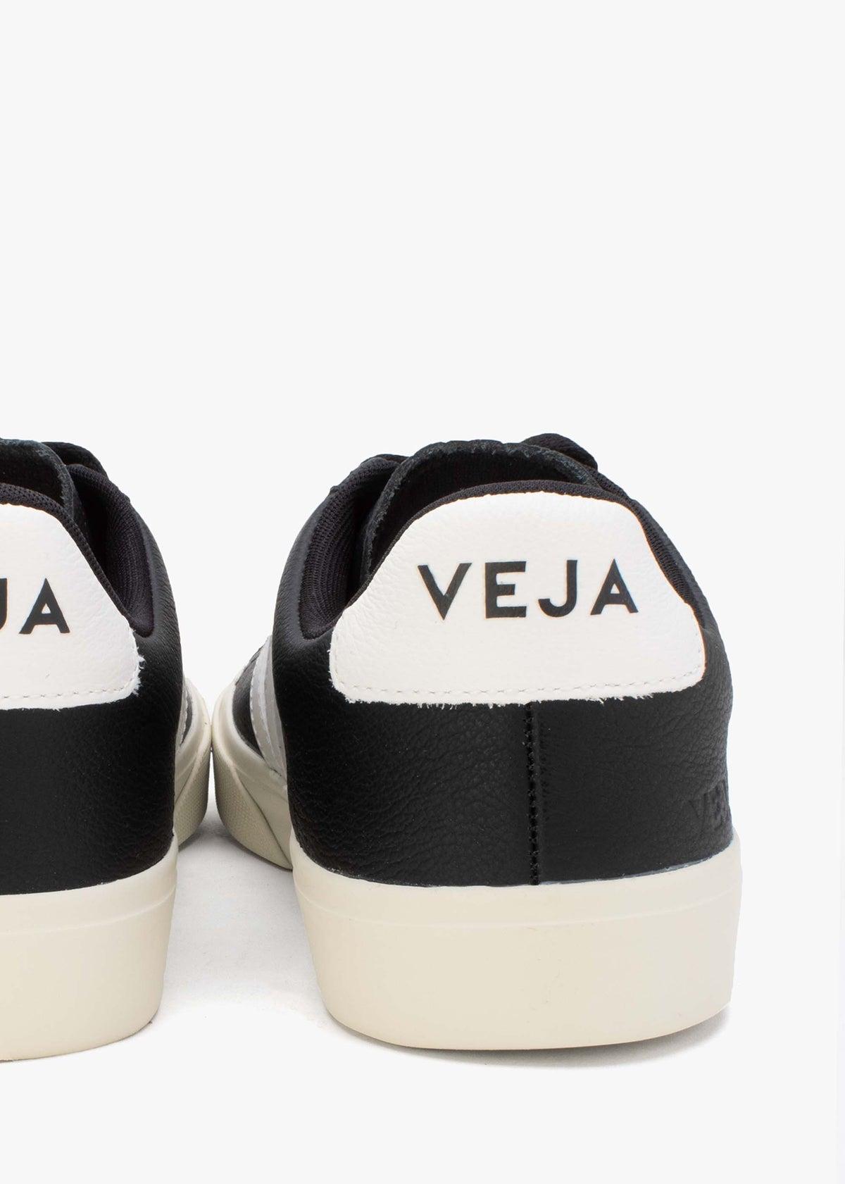 Campo Chromefree Leather Black White Trainers