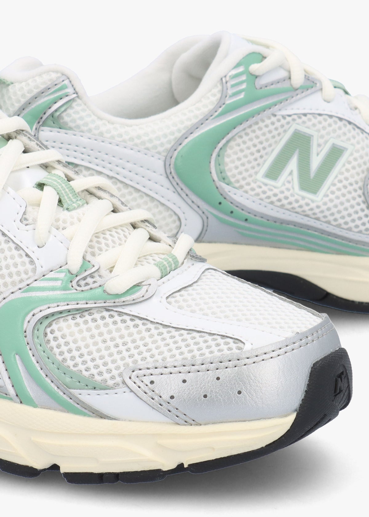 Women’s U530 Silver Metallic Mosaic Green Trainers