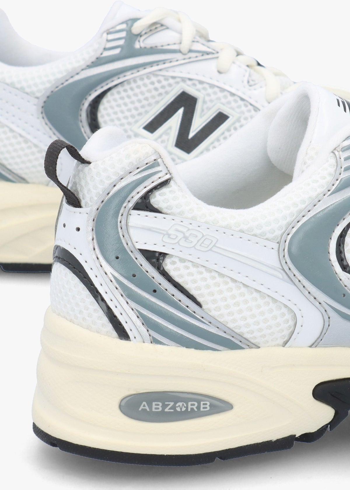 Women’s U530 Silver Metallic Black Cement Trainers