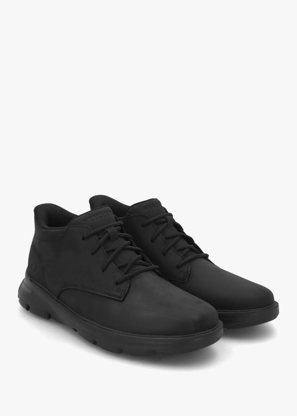 Men’s Arch Fit Garza Black Leather Chukka Boots