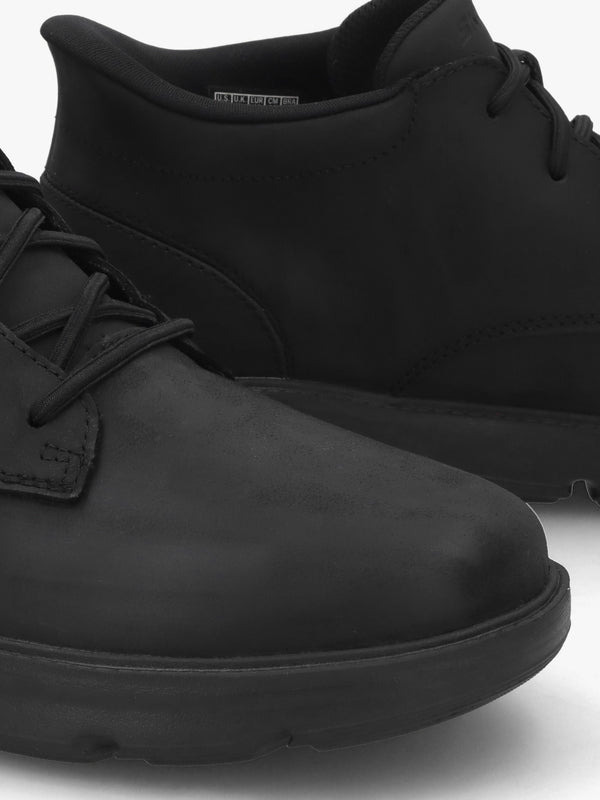 Men’s Arch Fit Garza Black Leather Chukka Boots