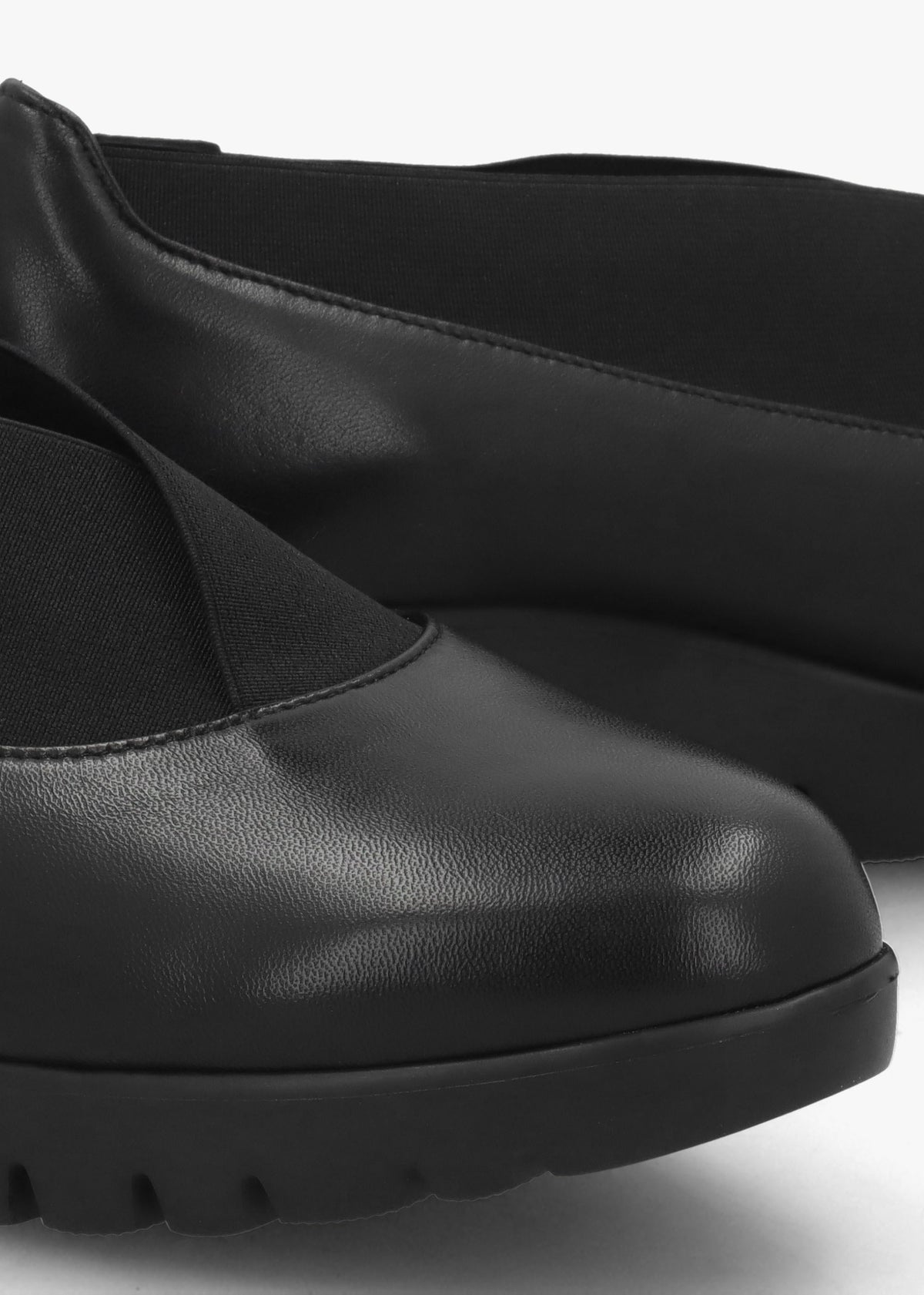 Cora Black Leather Elasticated Crossover Wedge Shoes