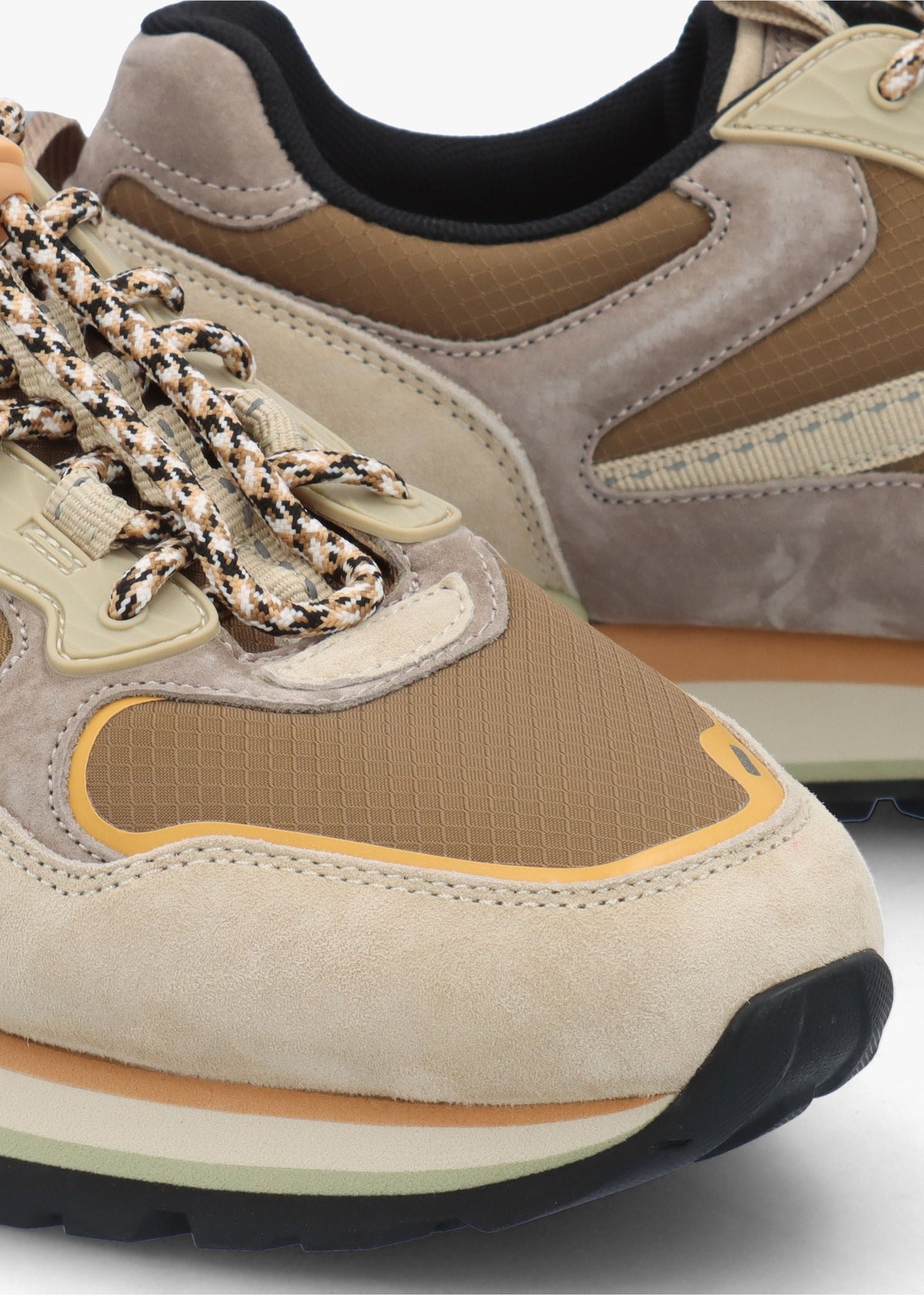 Men’s City Off Road Beige Trainers