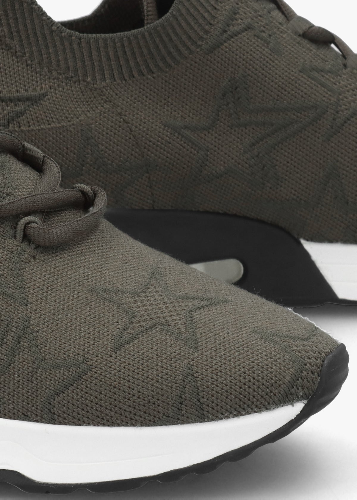 Lucky Star Military Aviator Knitted Trainers
