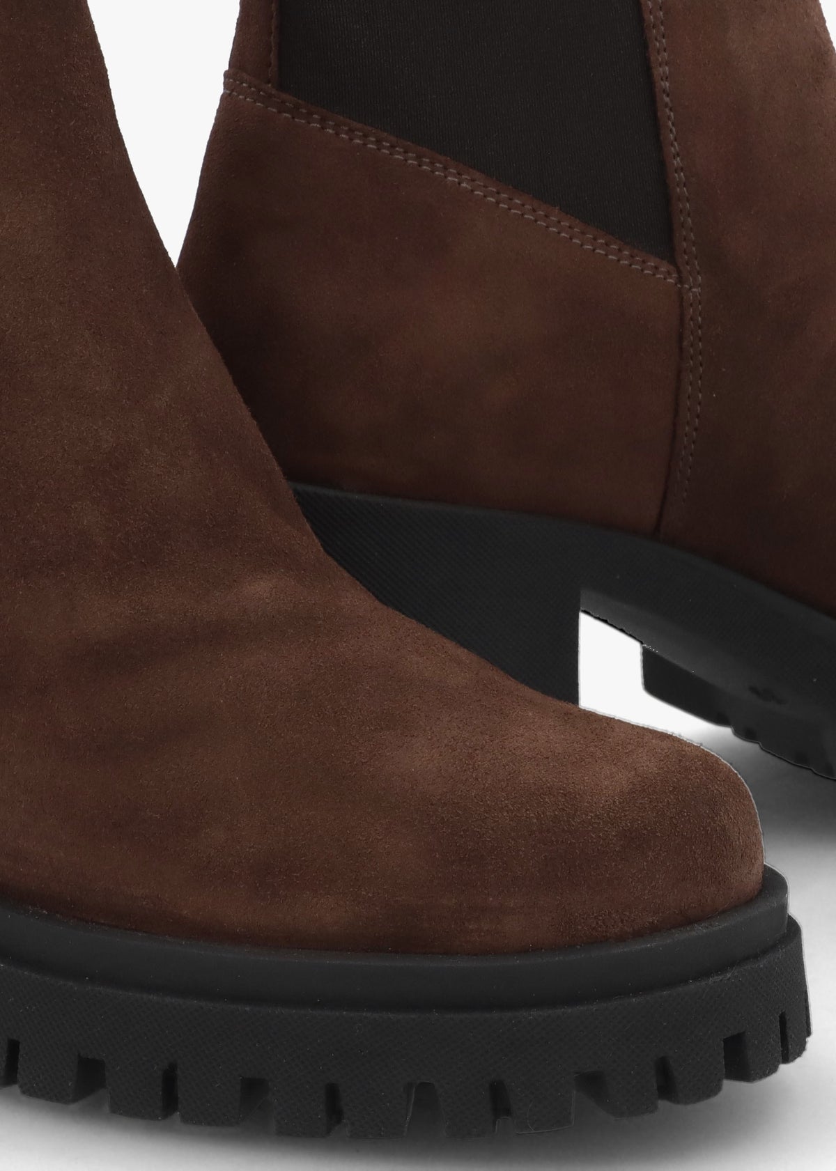 Luxor Brown Suede Block Heel Chelsea Boots