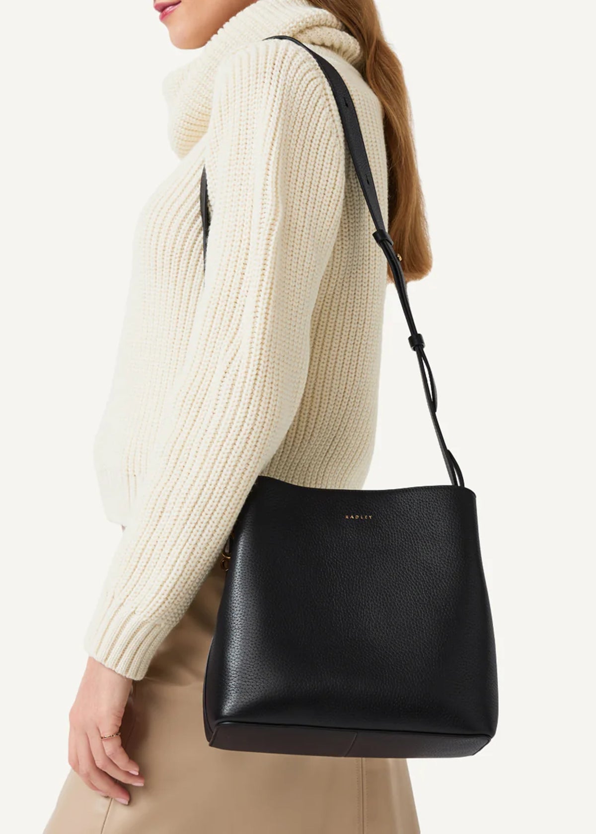 Dukes Place Medium Compartment Black Grained Leather Cross-Body Bag