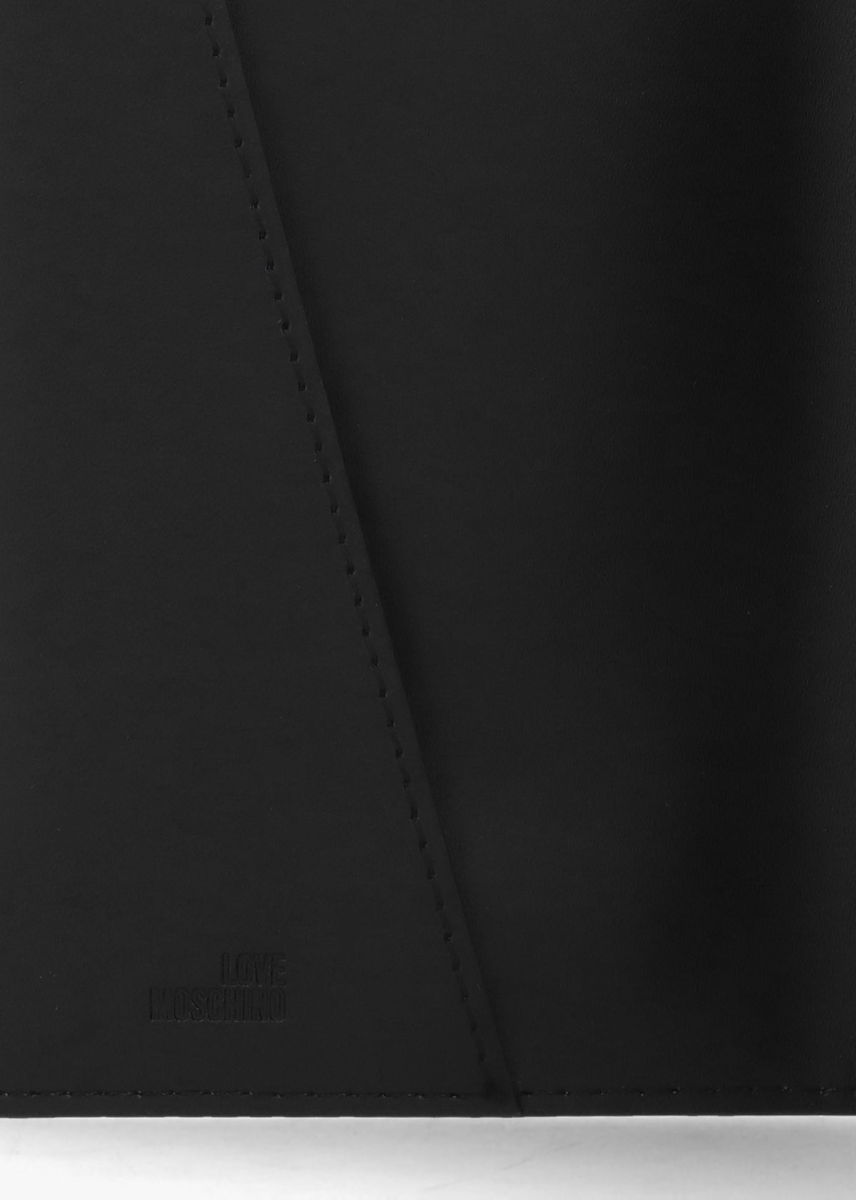 Logo Nero Passport Cover