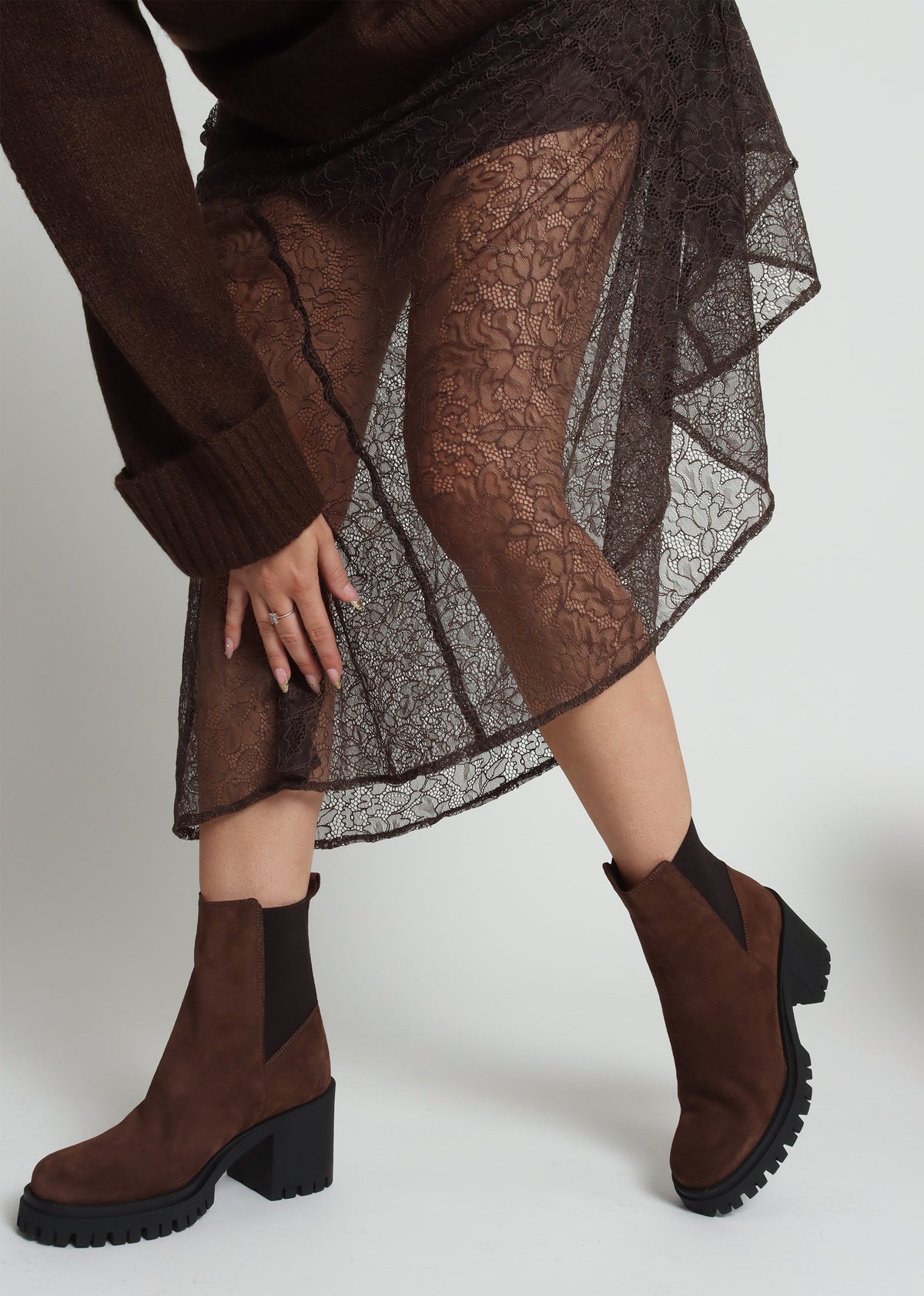 Luxor Brown Suede Block Heel Chelsea Boots