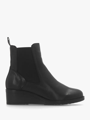 Bezzie Black Leather Wedge Ankle Boots
