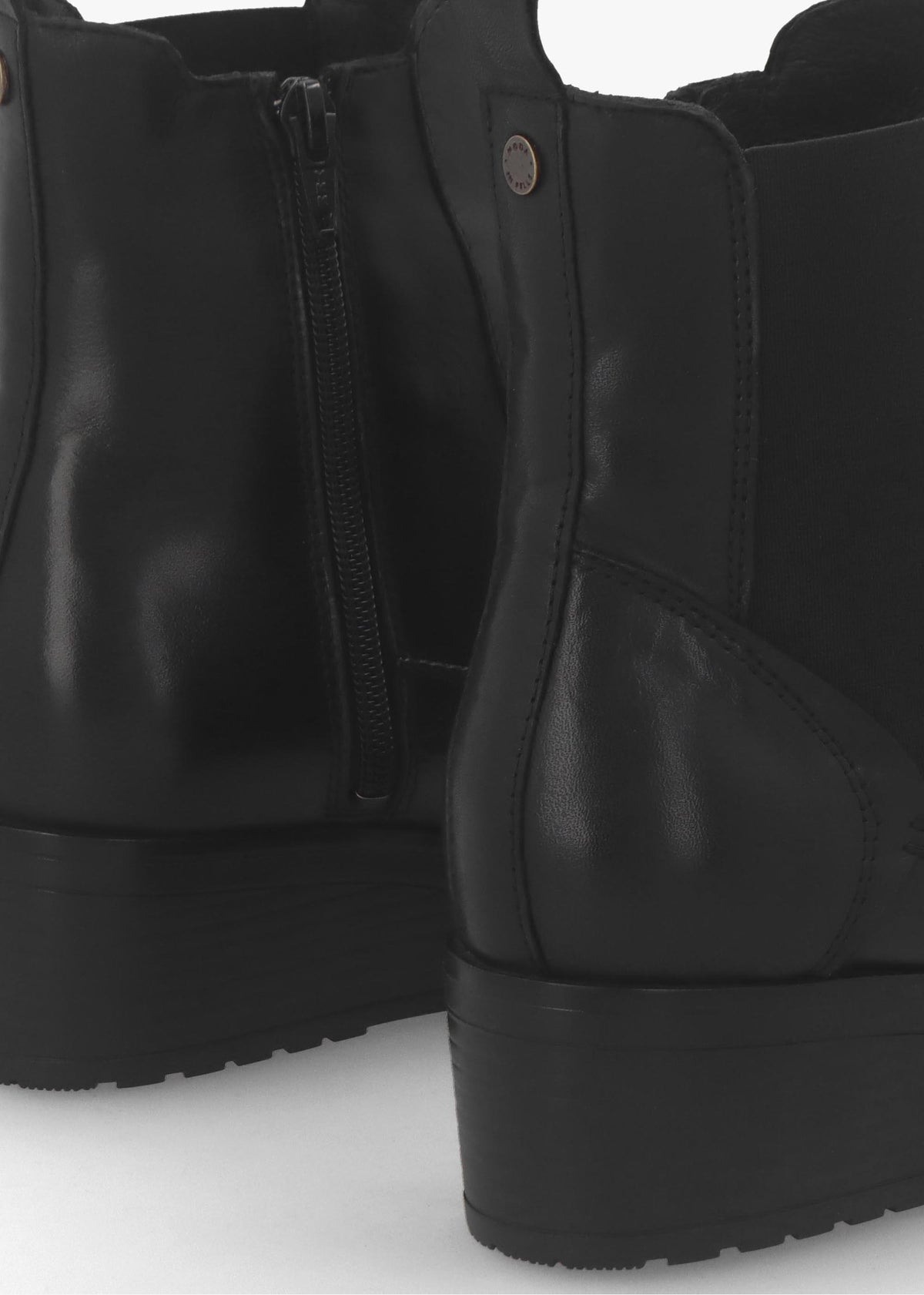 Bezzie Black Leather Wedge Ankle Boots