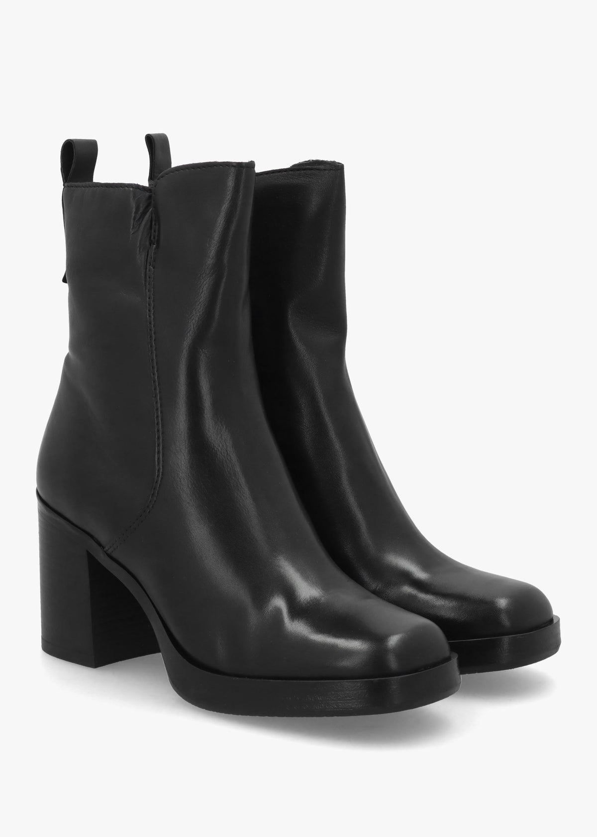 Mosie Black Leather Block Heel Ankle Boots