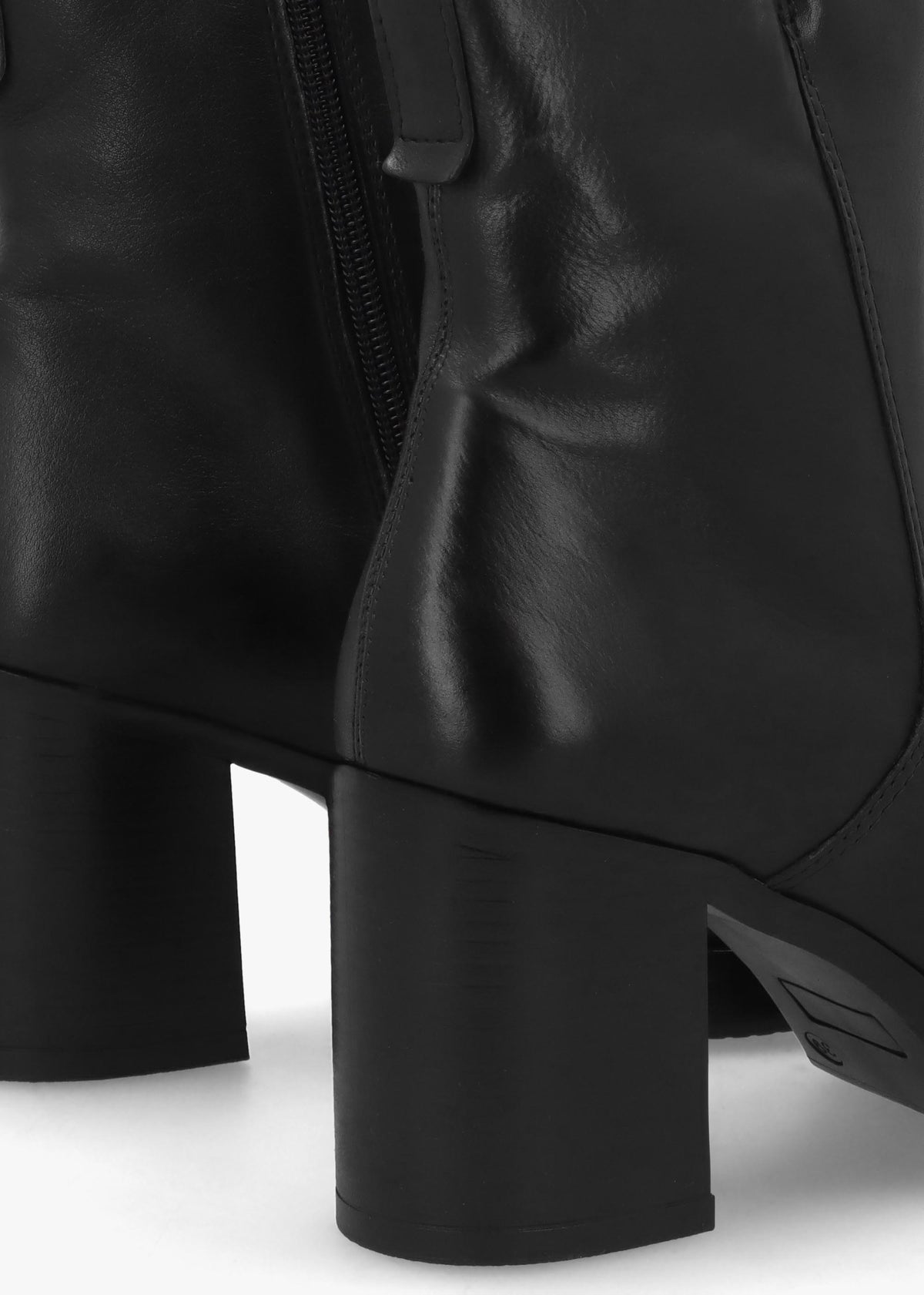 Mosie Black Leather Block Heel Ankle Boots