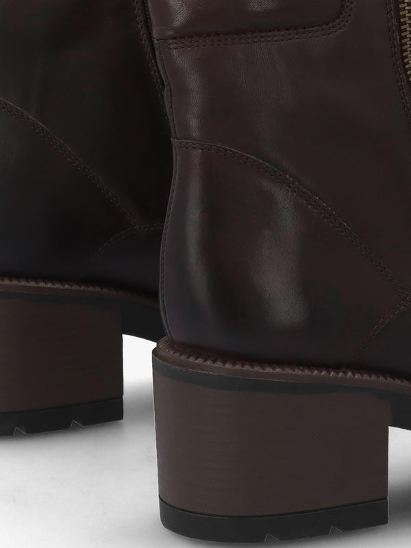 Carola Brown Leather Lace Up Block Heel Ankle Boots