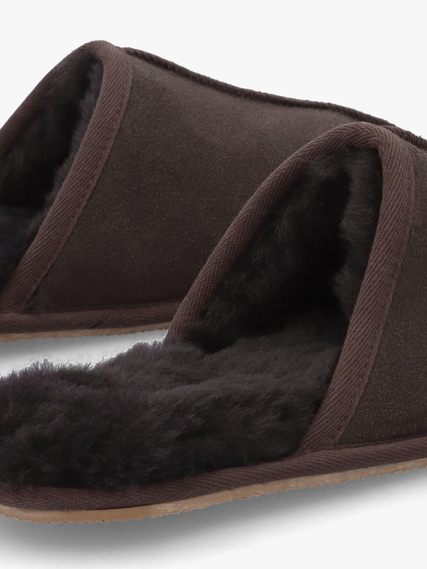 Men’s Shutoff Brown Shearling Slippers
