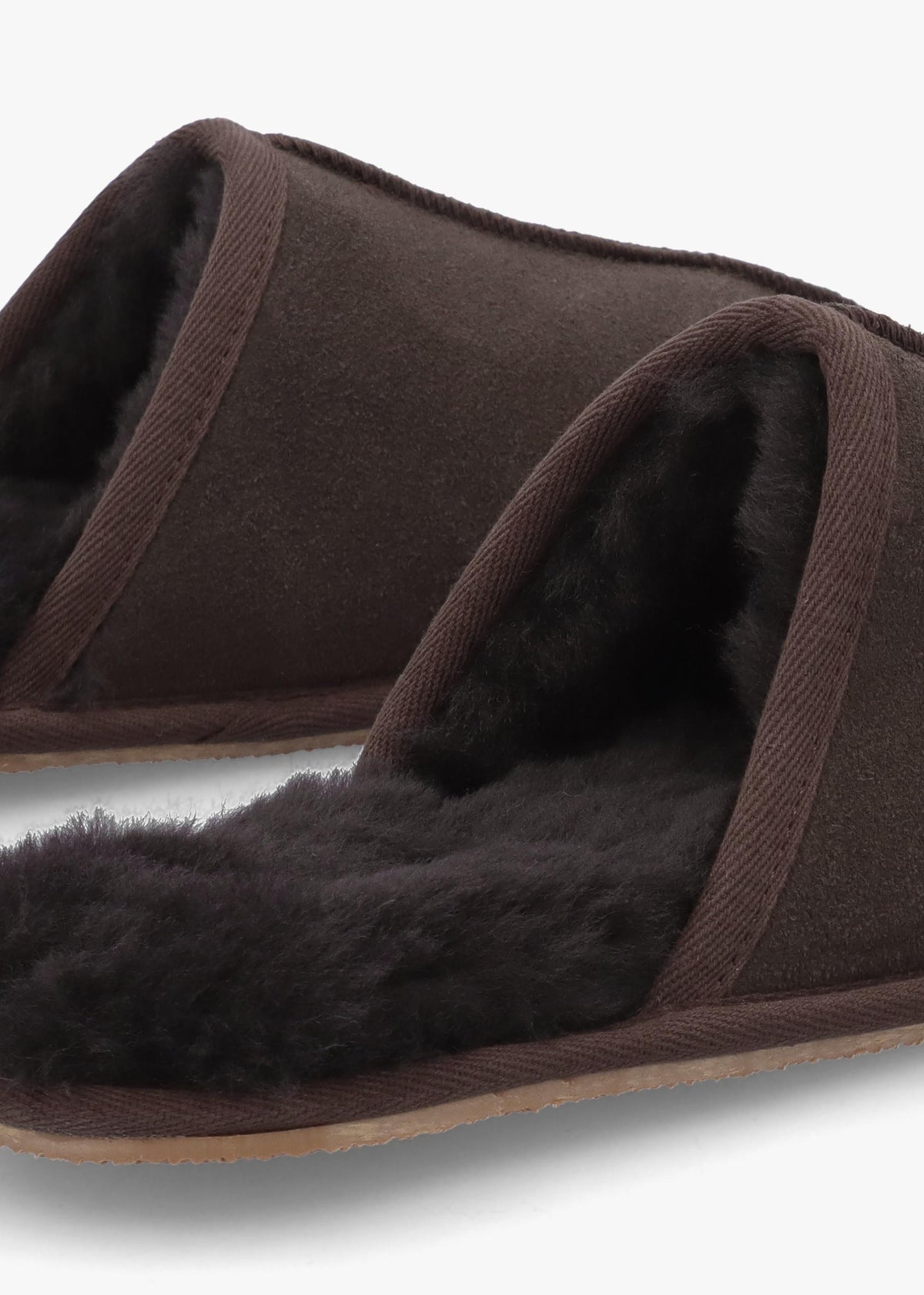 Men’s Shutoff Brown Shearling Slippers