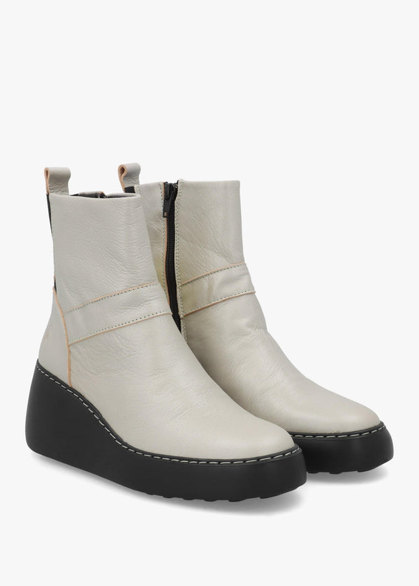 Doxe Silver Leather Wedge Ankle Boots