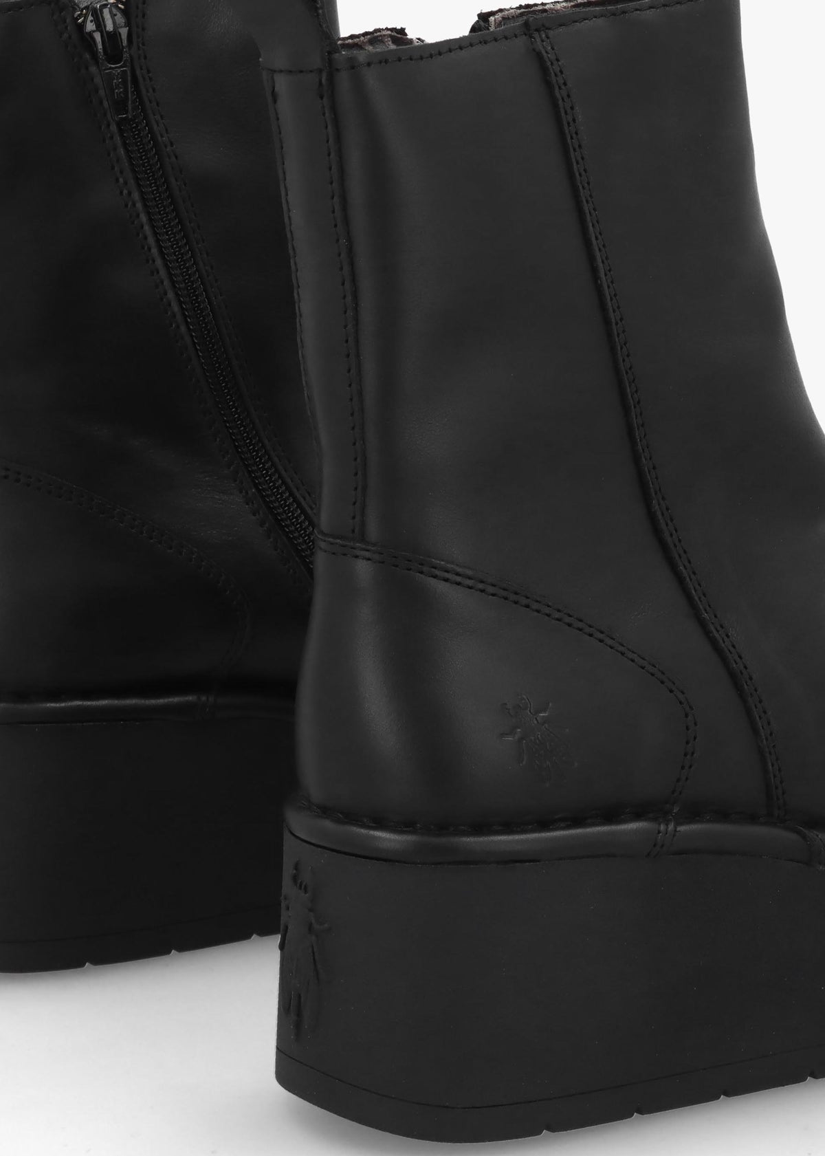 Heij Black Flatform Wedge Ankle Boots