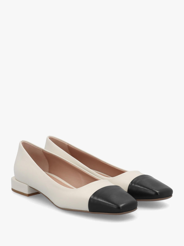 Saria White & Black Leather Toe Cap Pumps