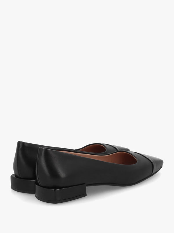 Saria Black Leather Patent Toe Cap Pumps