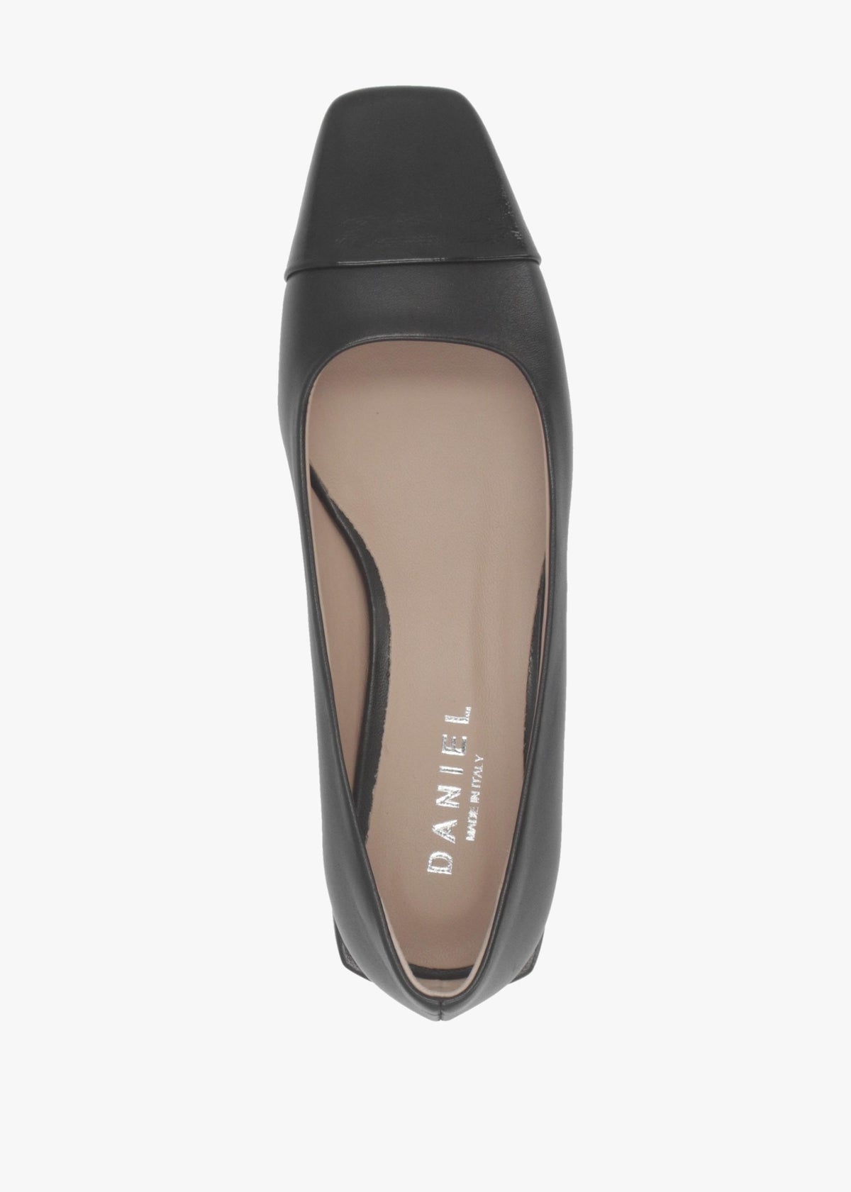 Saria Black Leather Patent Toe Cap Pumps