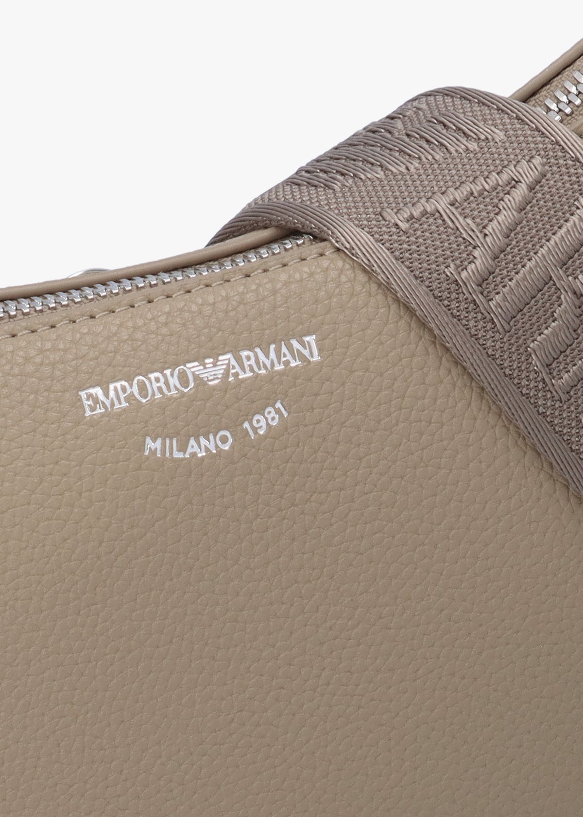 Lilly II Creta Moka Grained Baguette Bag