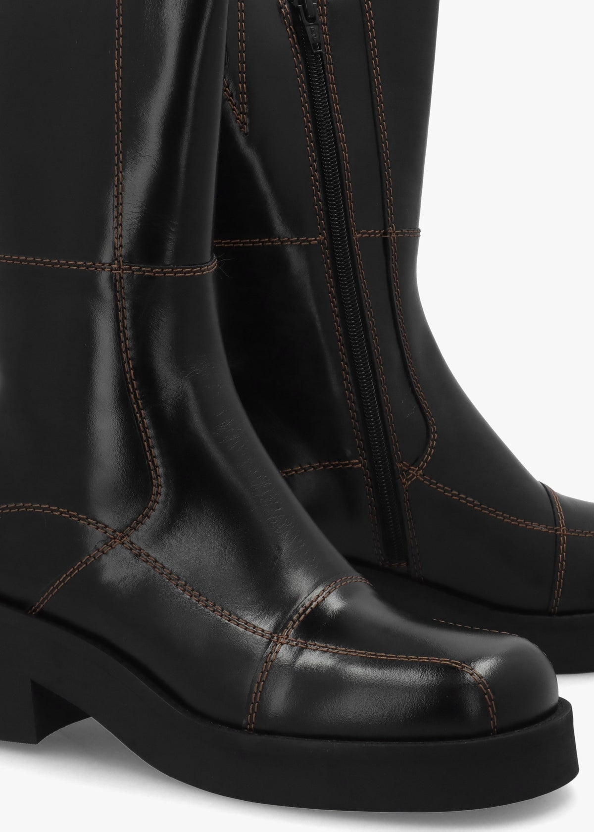 Heya Black Leather Block Heel Calf Boots