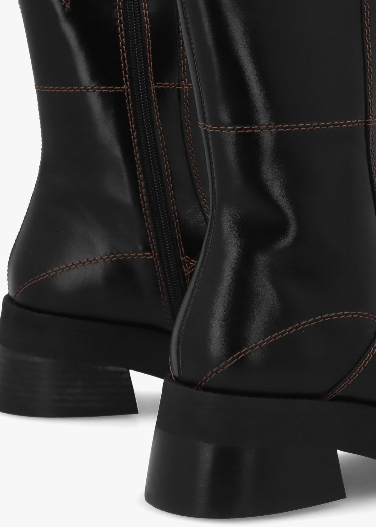 Heya Black Leather Block Heel Calf Boots