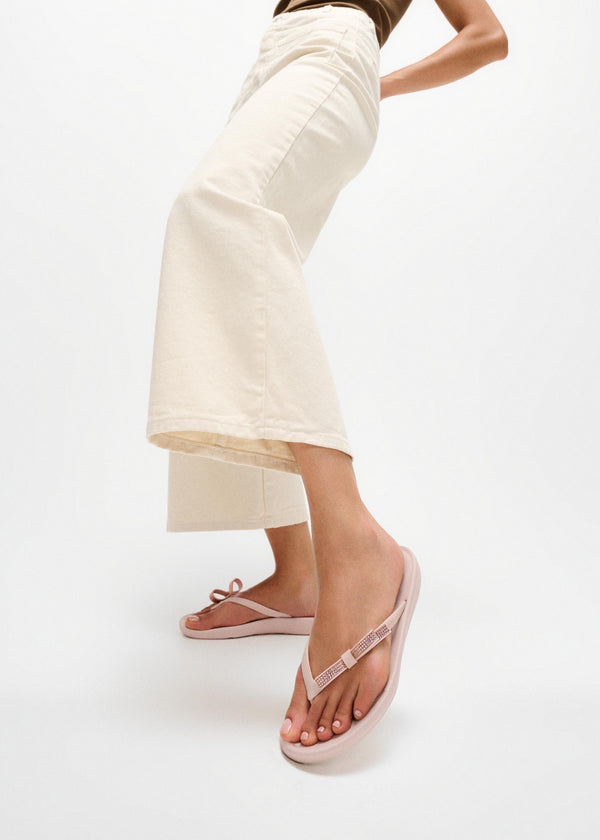 Iqushion Glitz Bow Nude Rose Flip Flops