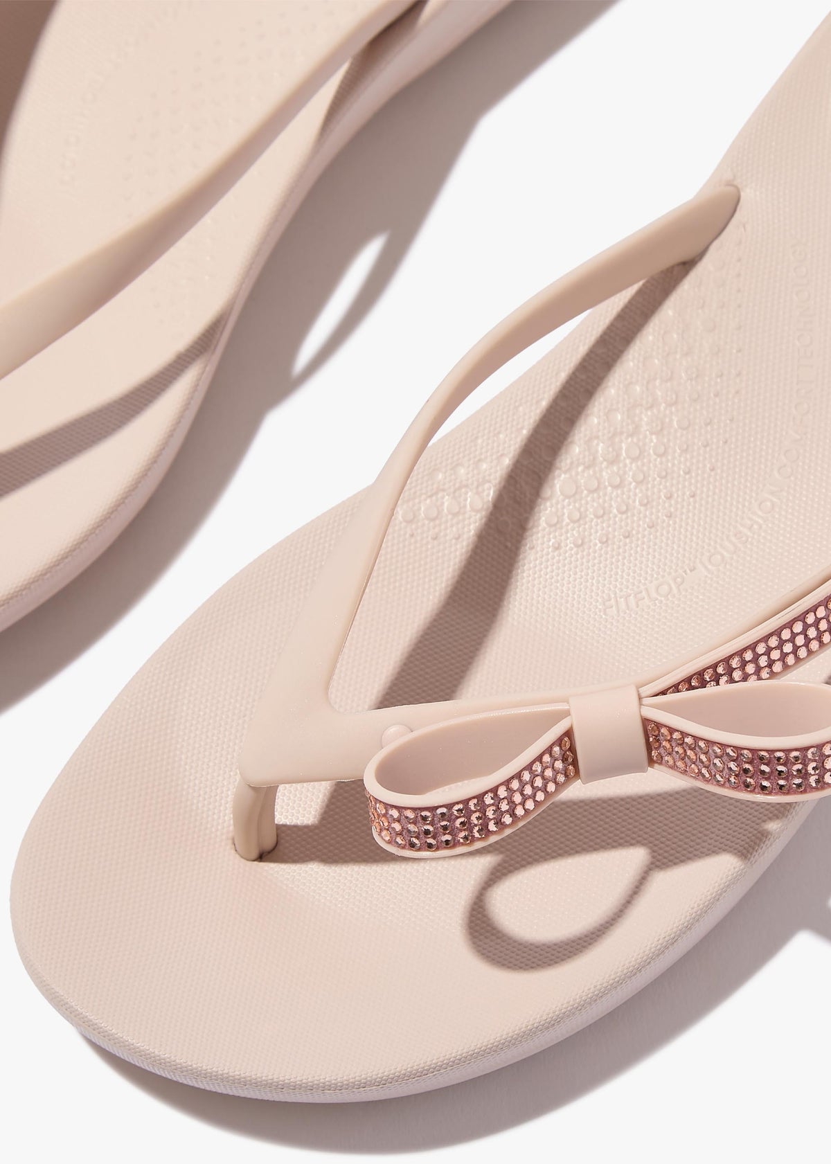 Iqushion Glitz Bow Nude Rose Flip Flops