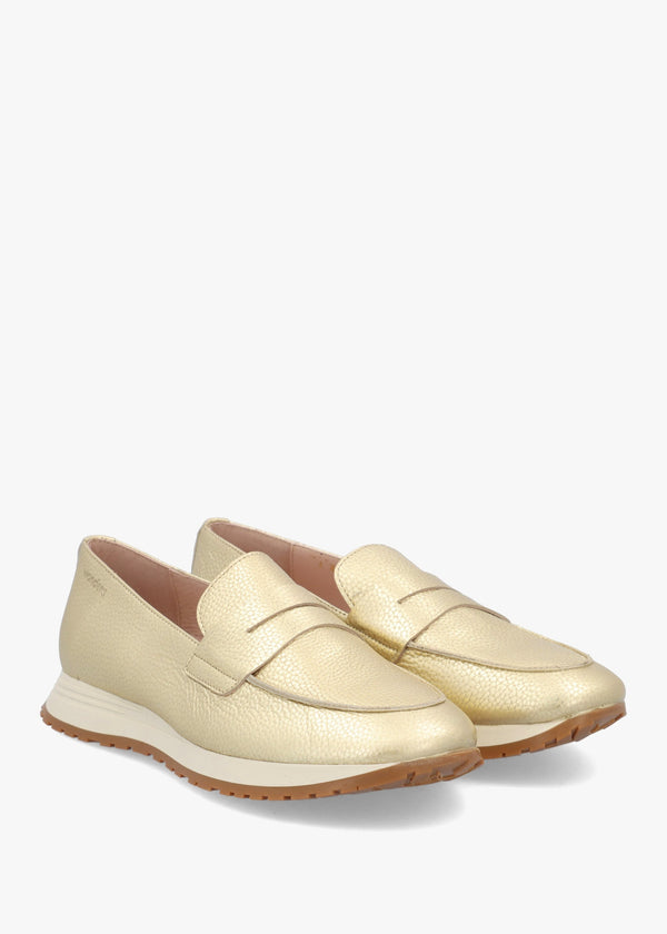 Towanda Platino Leather Loafers