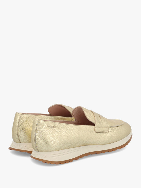 Towanda Platino Leather Loafers